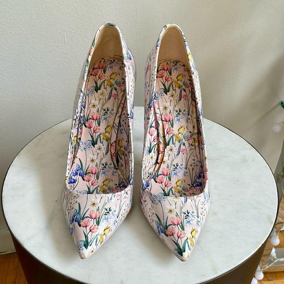 ALDO FLOWER PRINT LIGHT PINK PUMPS, 7.5 - Picture 2 of 6
